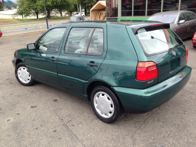 Volkswagen Golf 1996 photo 1