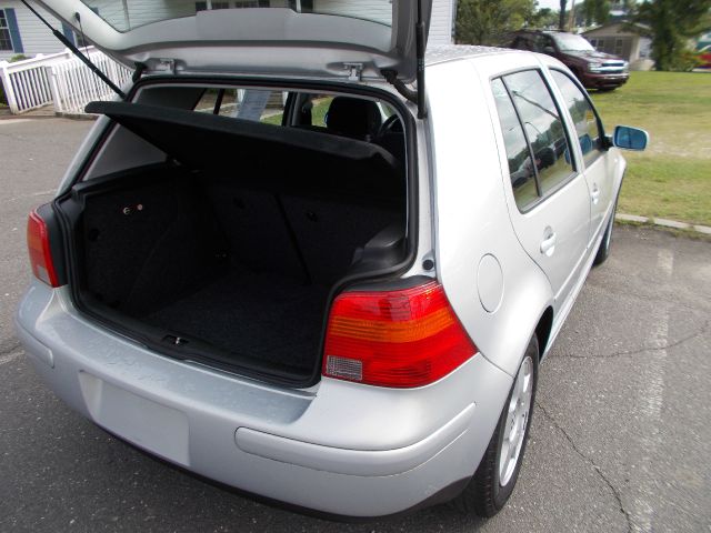 Volkswagen Golf Quad Cab 4x2 Shortbox XLT Hatchback