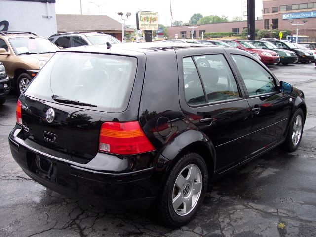 Volkswagen Golf 2000 photo 3