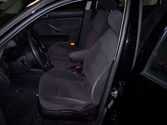 Volkswagen Golf 2000 photo 4