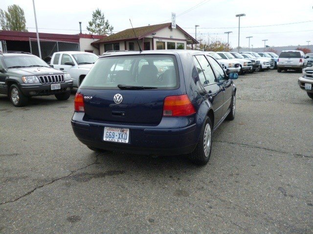 Volkswagen Golf 2000 photo 3