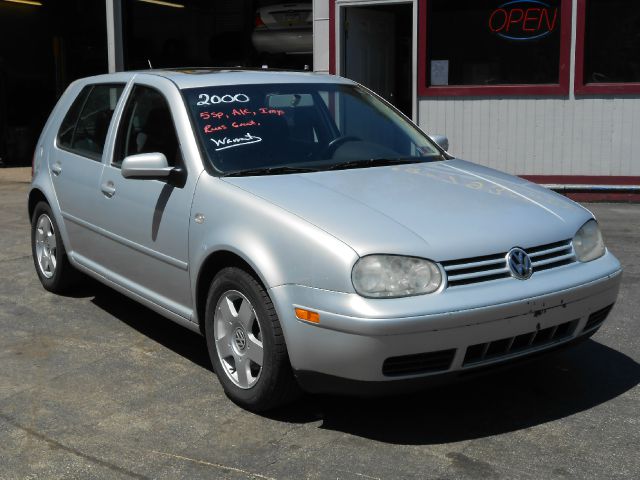 Volkswagen Golf 2000 photo 2