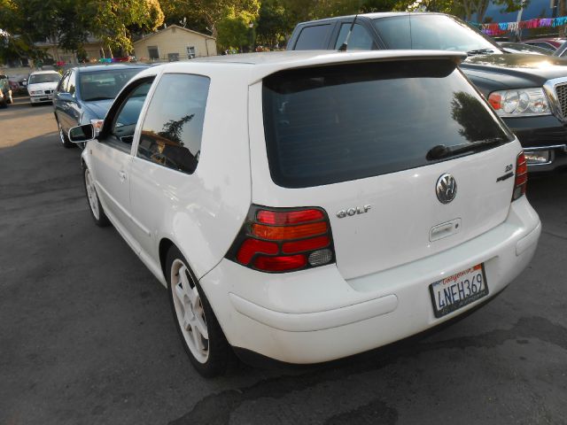 Volkswagen Golf 2001 photo 3