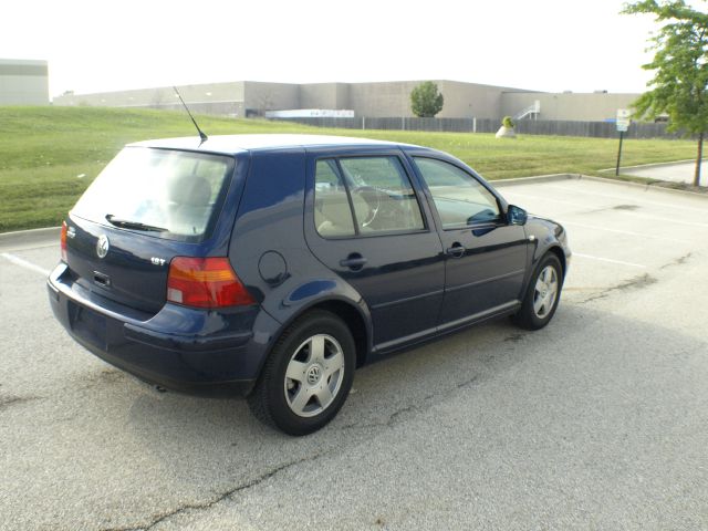 Volkswagen Golf 2001 photo 2
