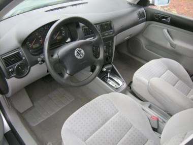 Volkswagen Golf 2002 photo 2