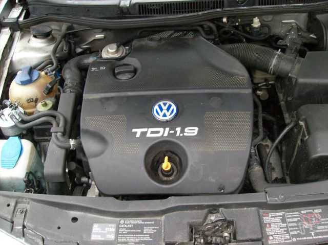 Volkswagen Golf 2002 photo 0