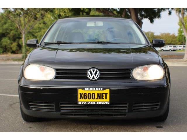 Volkswagen Golf 2002 photo 1