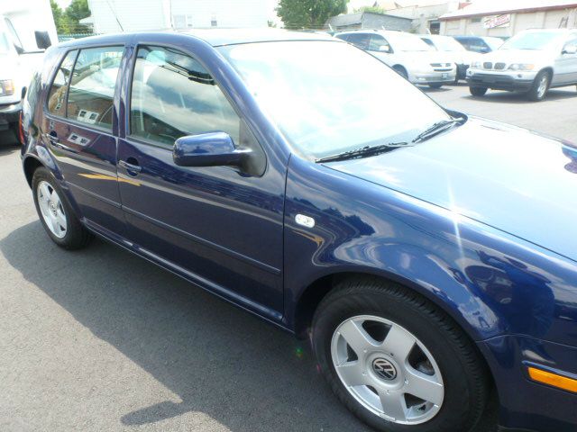 Volkswagen Golf Quad Cab 4x2 Shortbox XLT Hatchback