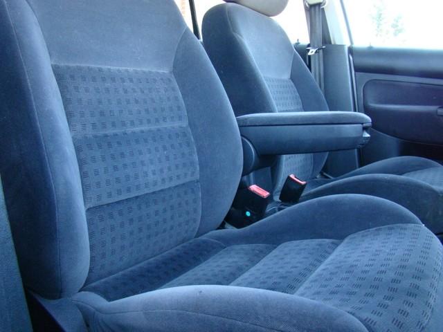 Volkswagen Golf 2002 photo 5