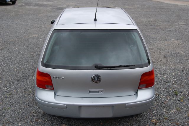Volkswagen Golf 2003 photo 0