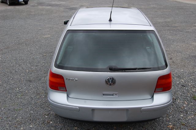 Volkswagen Golf 2003 photo 1
