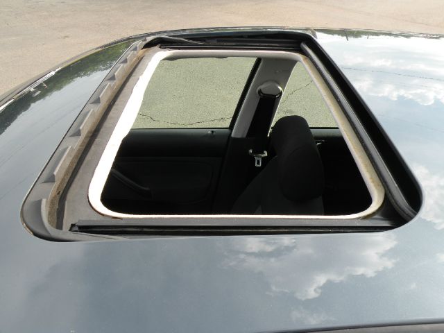 Volkswagen Golf 2004 photo 3