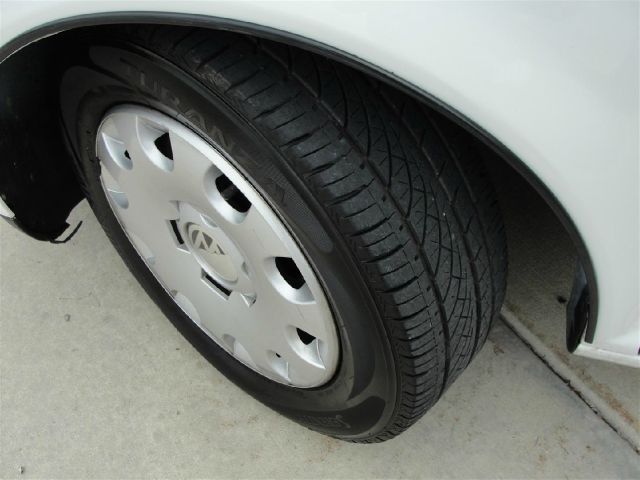 Volkswagen Golf 2004 photo 2