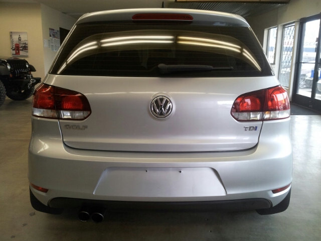 Volkswagen Golf 2010 photo 6