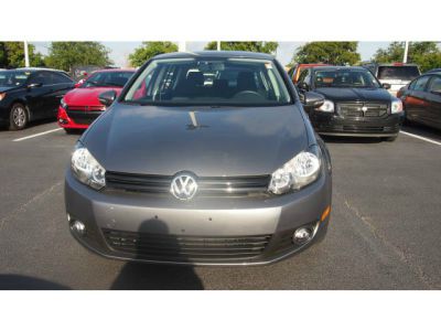 Volkswagen Golf 2011 photo 1