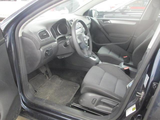 Volkswagen Golf 2011 photo 3