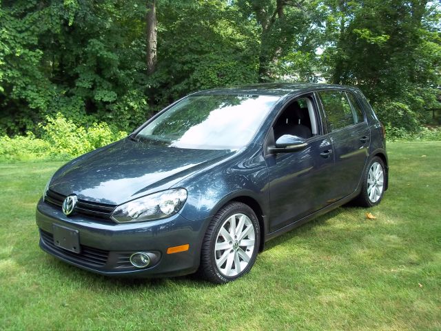Volkswagen Golf 2011 photo 3