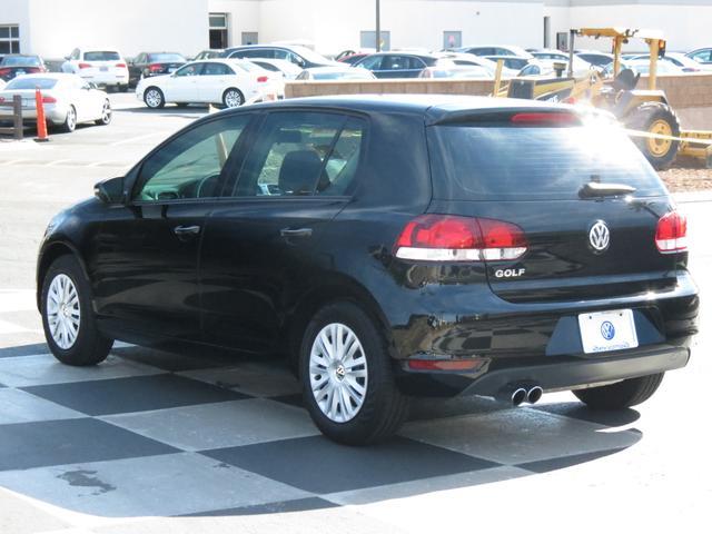 Volkswagen Golf 2011 photo 4