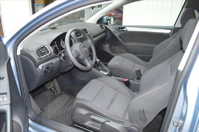 Volkswagen Golf 2011 photo 3