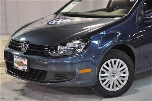 Volkswagen Golf 2011 photo 1