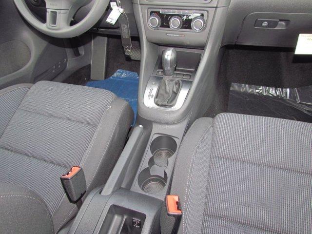 Volkswagen Golf 2012 photo 3