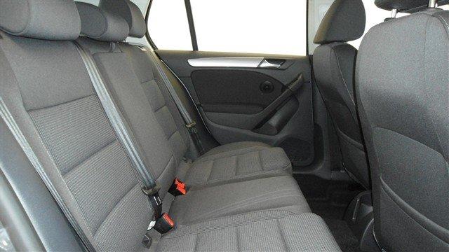 Volkswagen Golf 2012 photo 2