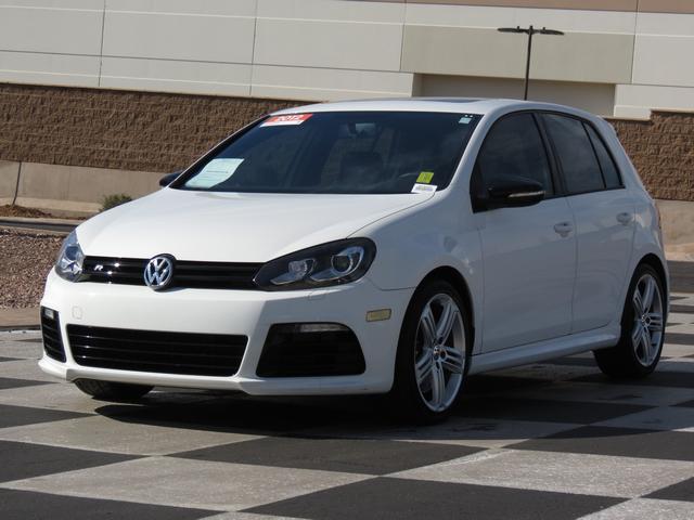 Volkswagen Golf 2012 photo 1