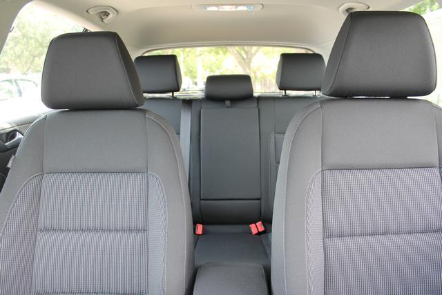 Volkswagen Golf 2013 photo 3