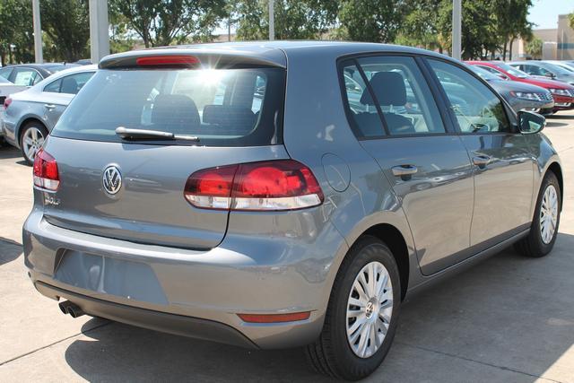 Volkswagen Golf 2013 photo 3