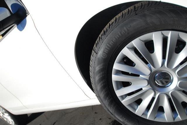 Volkswagen Golf 2013 photo 2