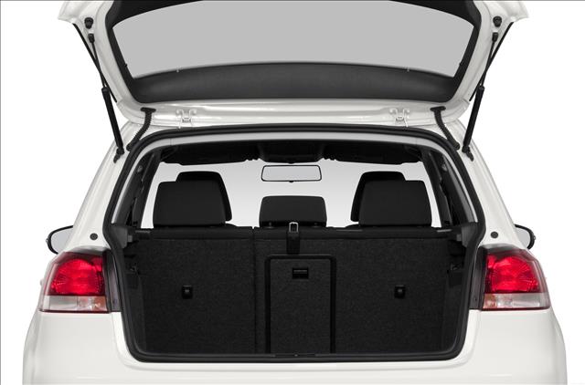 Volkswagen Golf 2013 photo 1