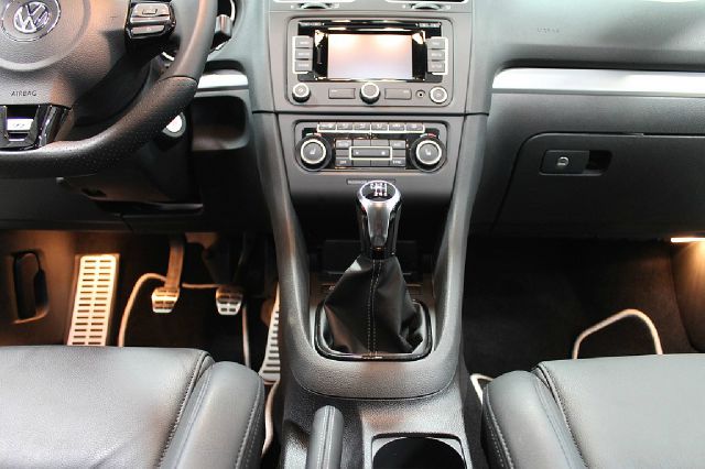 Volkswagen Golf 2013 photo 24