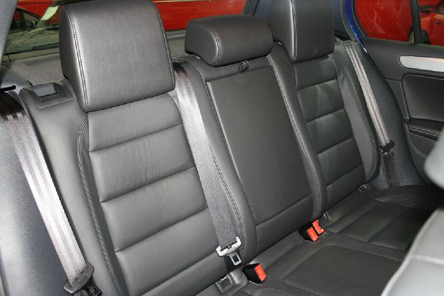 Volkswagen Golf 2013 photo 25