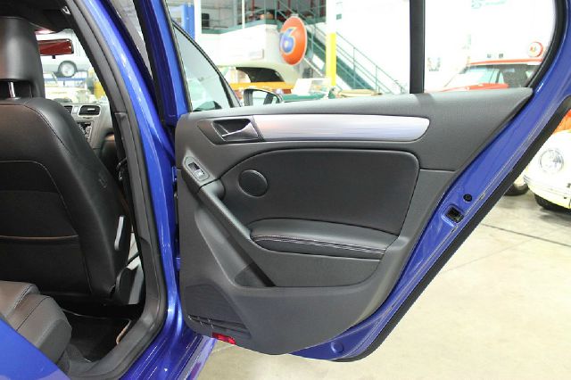 Volkswagen Golf 2013 photo 56