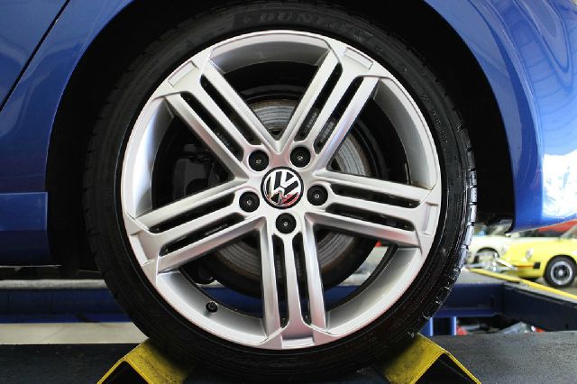 Volkswagen Golf 2013 photo 91