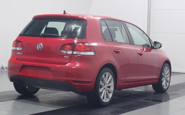 Volkswagen Golf 2013 photo 0