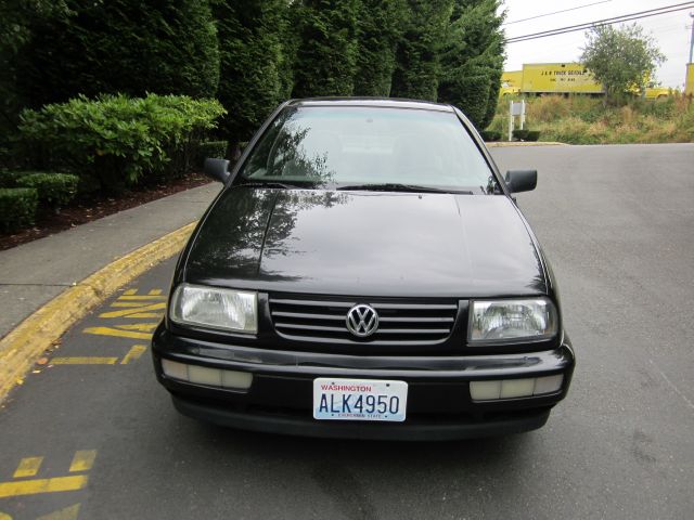 Volkswagen Jetta 1996 photo 1
