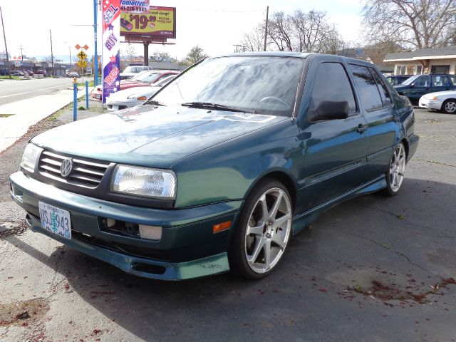 Volkswagen Jetta 1996 photo 2