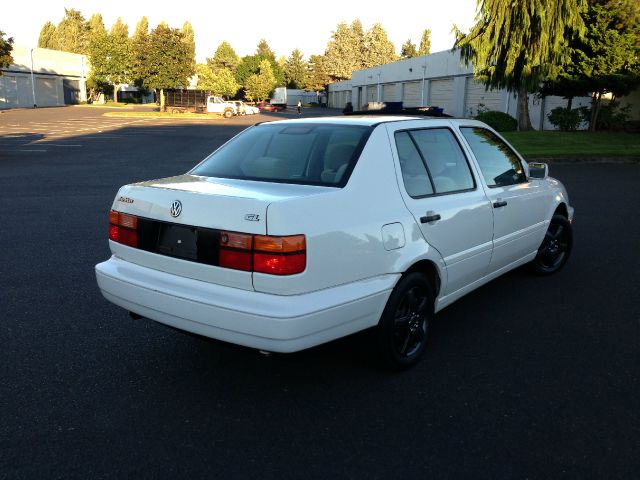 Volkswagen Jetta 1998 photo 4