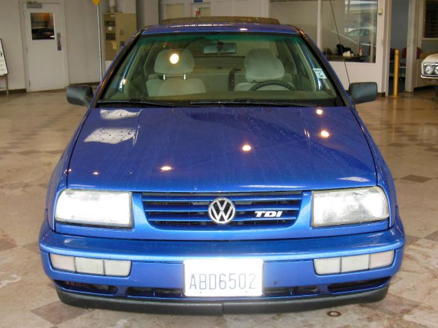 Volkswagen Jetta 1998 photo 1