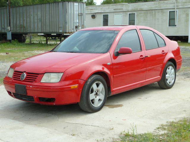 Volkswagen Jetta Quad Cab 4x2 Shortbox XLT Sedan