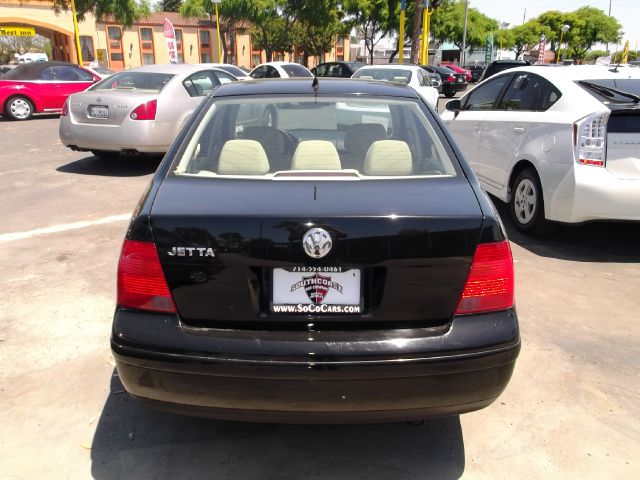 Volkswagen Jetta 2000 photo 1