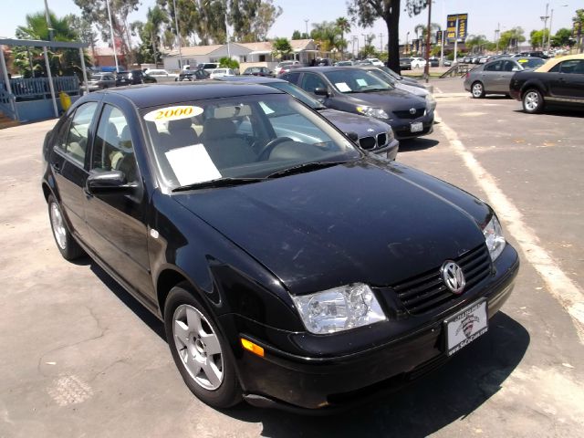 Volkswagen Jetta 2000 photo 4