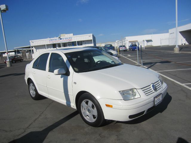 Volkswagen Jetta 2000 photo 2