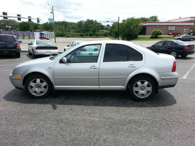 Volkswagen Jetta 2000 photo 2