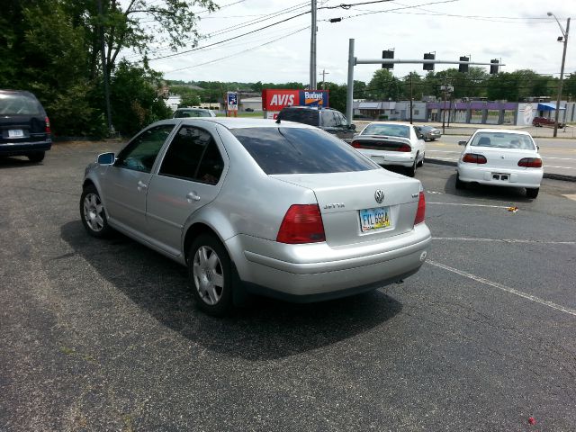 Volkswagen Jetta 2000 photo 5