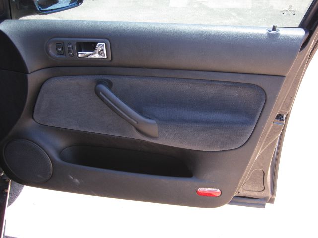 Volkswagen Jetta FX4 Off-road Pickup 4D 6 Ft Sedan