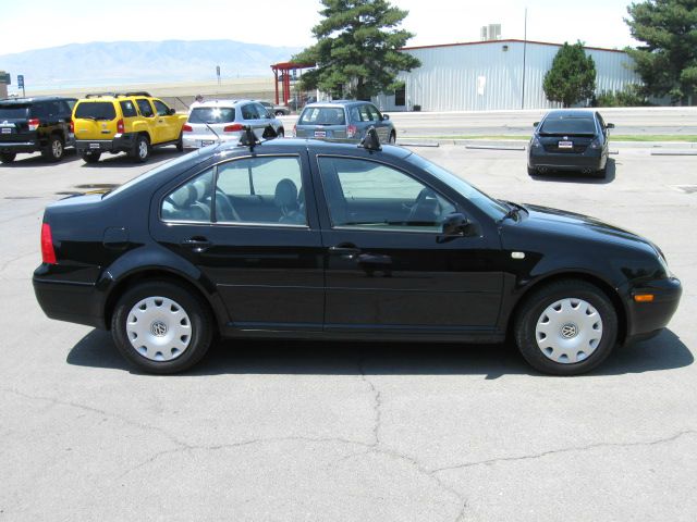 Volkswagen Jetta FX4 Off-road Pickup 4D 6 Ft Sedan