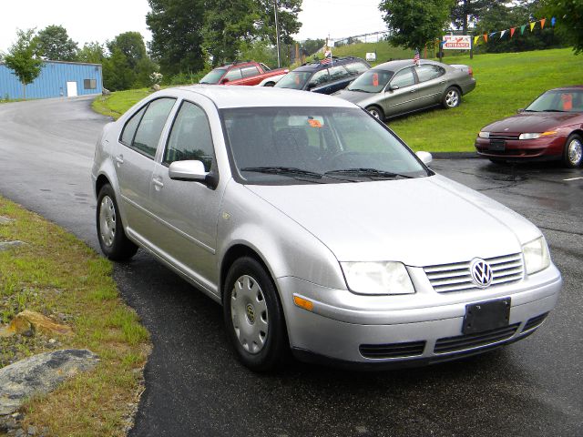 Volkswagen Jetta 2000 photo 2