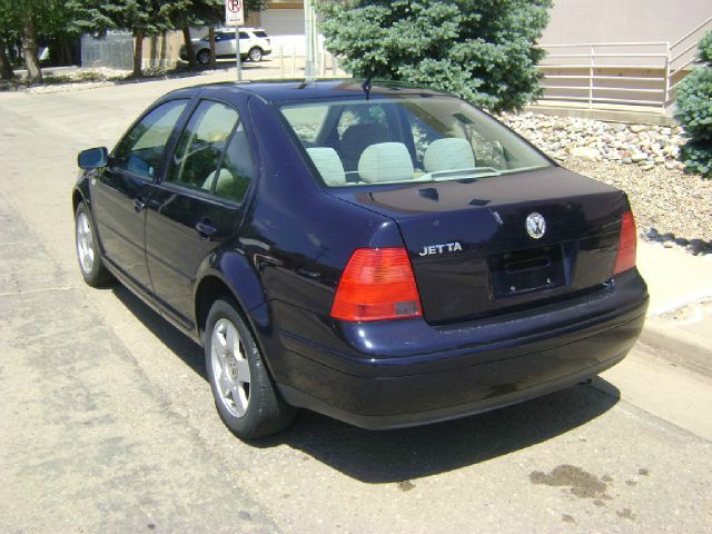 Volkswagen Jetta 2000 photo 4